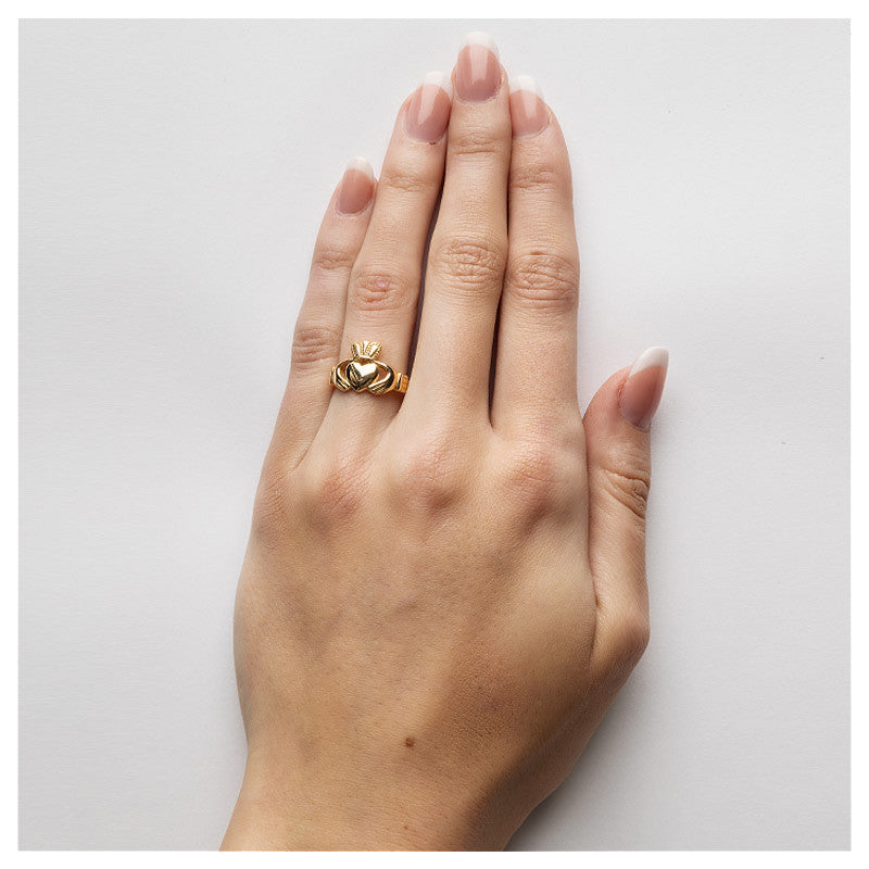 Yellow Gold Claddagh Ring