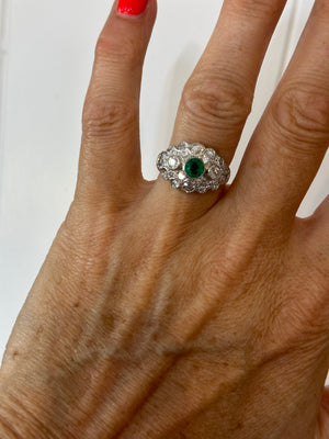 Emerald Deco BOMBE ring