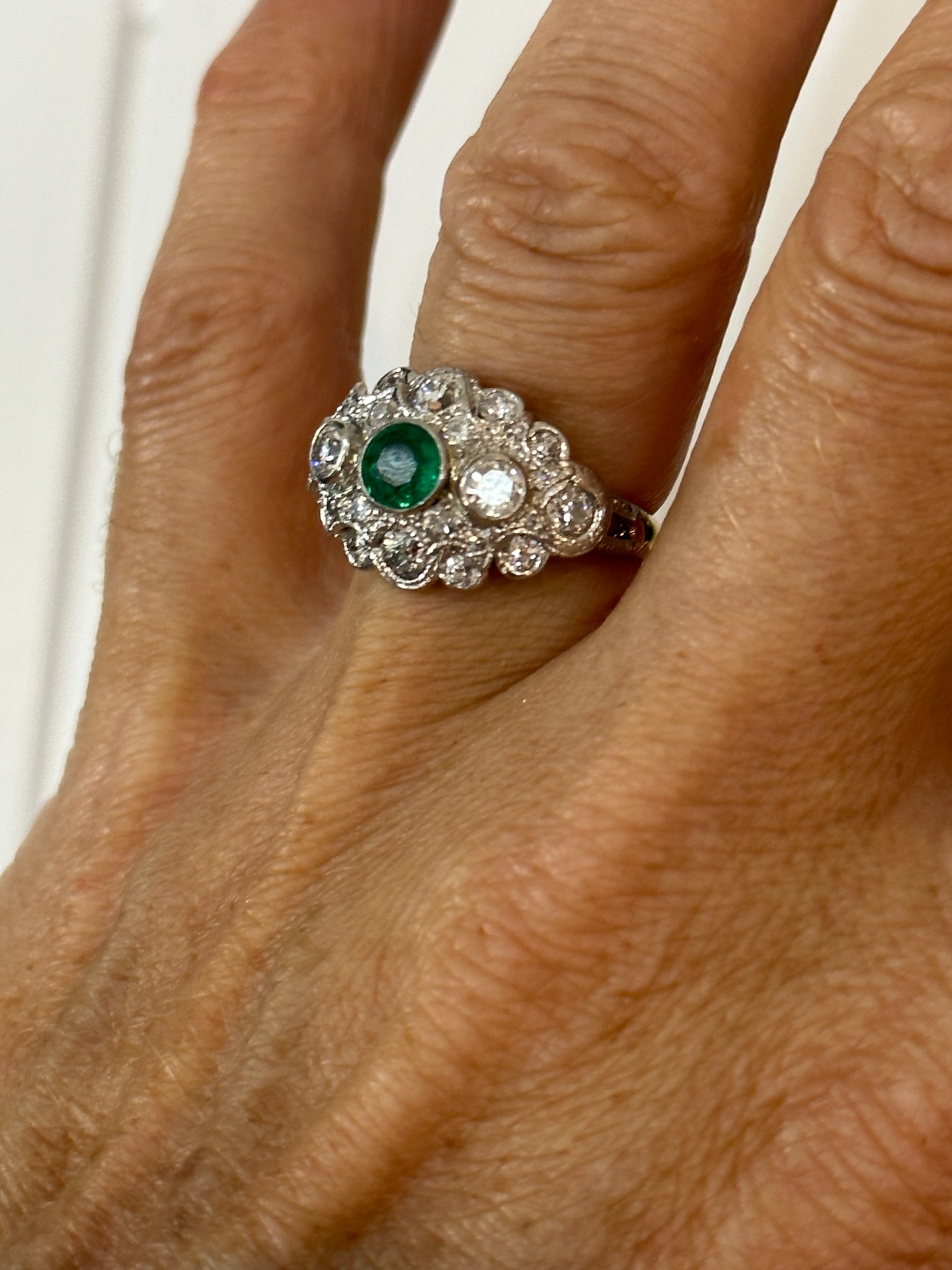 Emerald Deco BOMBE ring