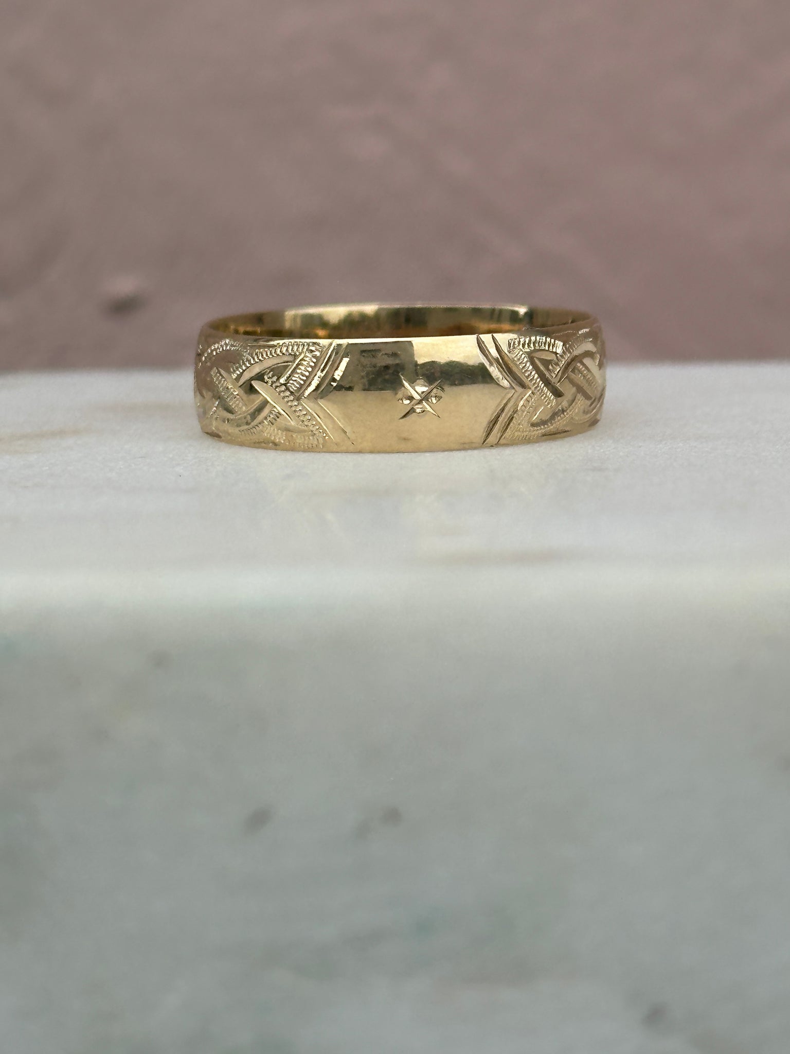 Celtic Gold Band Star Trinity