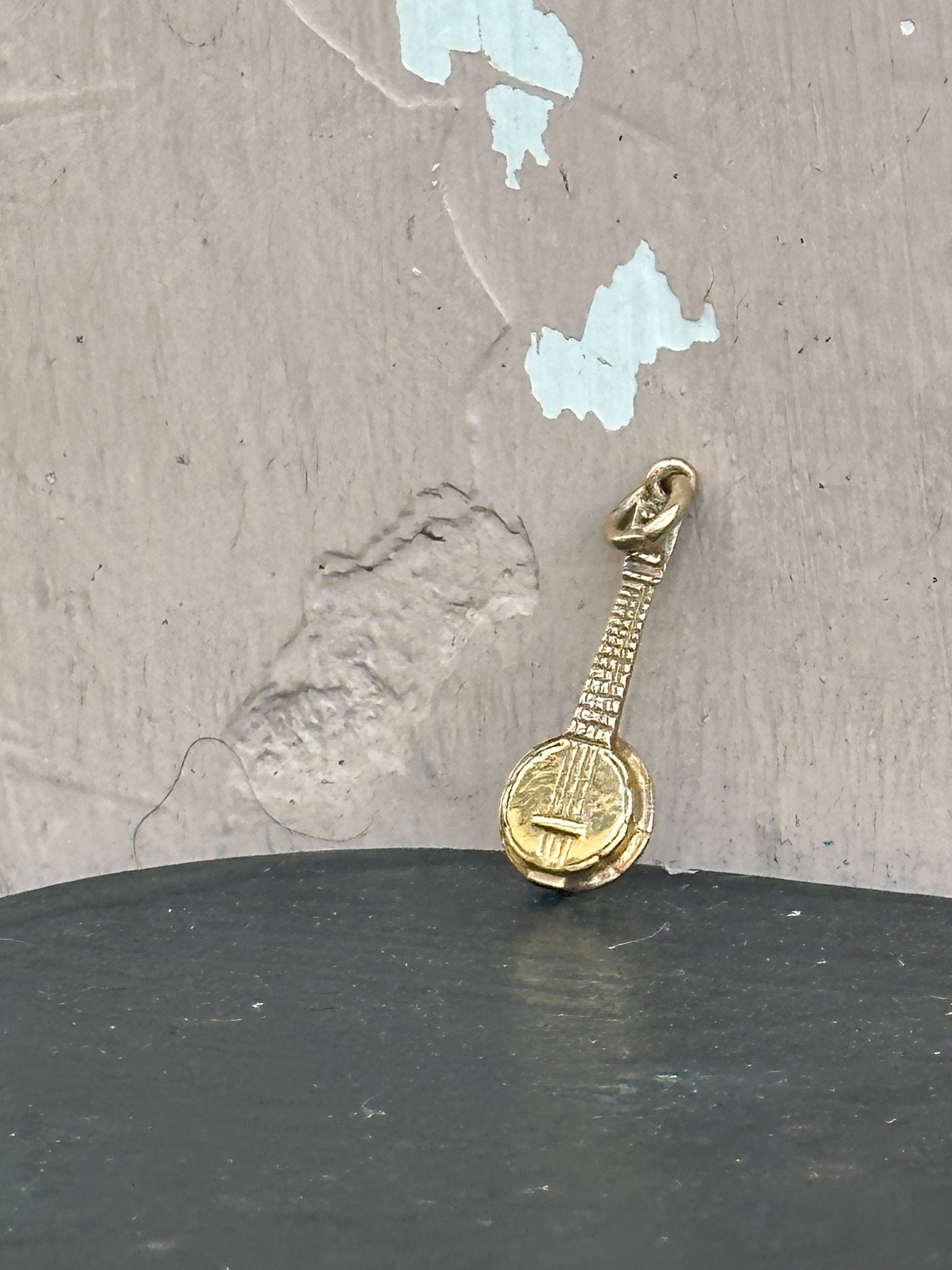 Banjo Gold Charm