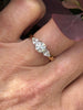 Solitaire Ring w Pears