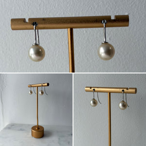 Cultured Pearl Gold Earrings