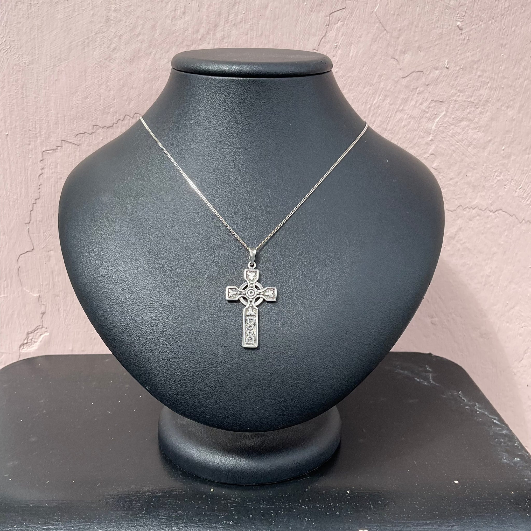 Vintage Silver Celtic Cross and Chain