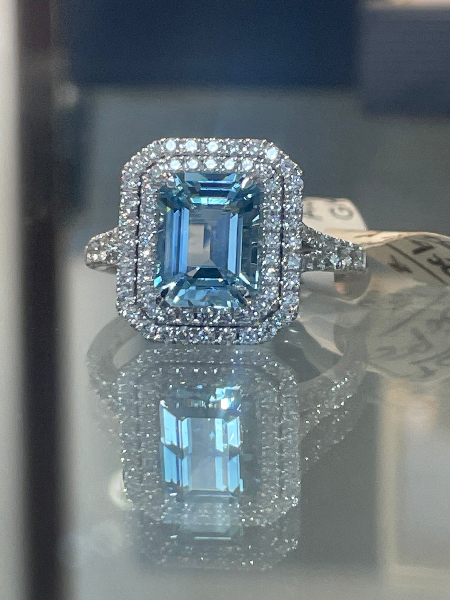 Medici: an aquamarine ring