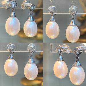 Oval Pearls with Diamond