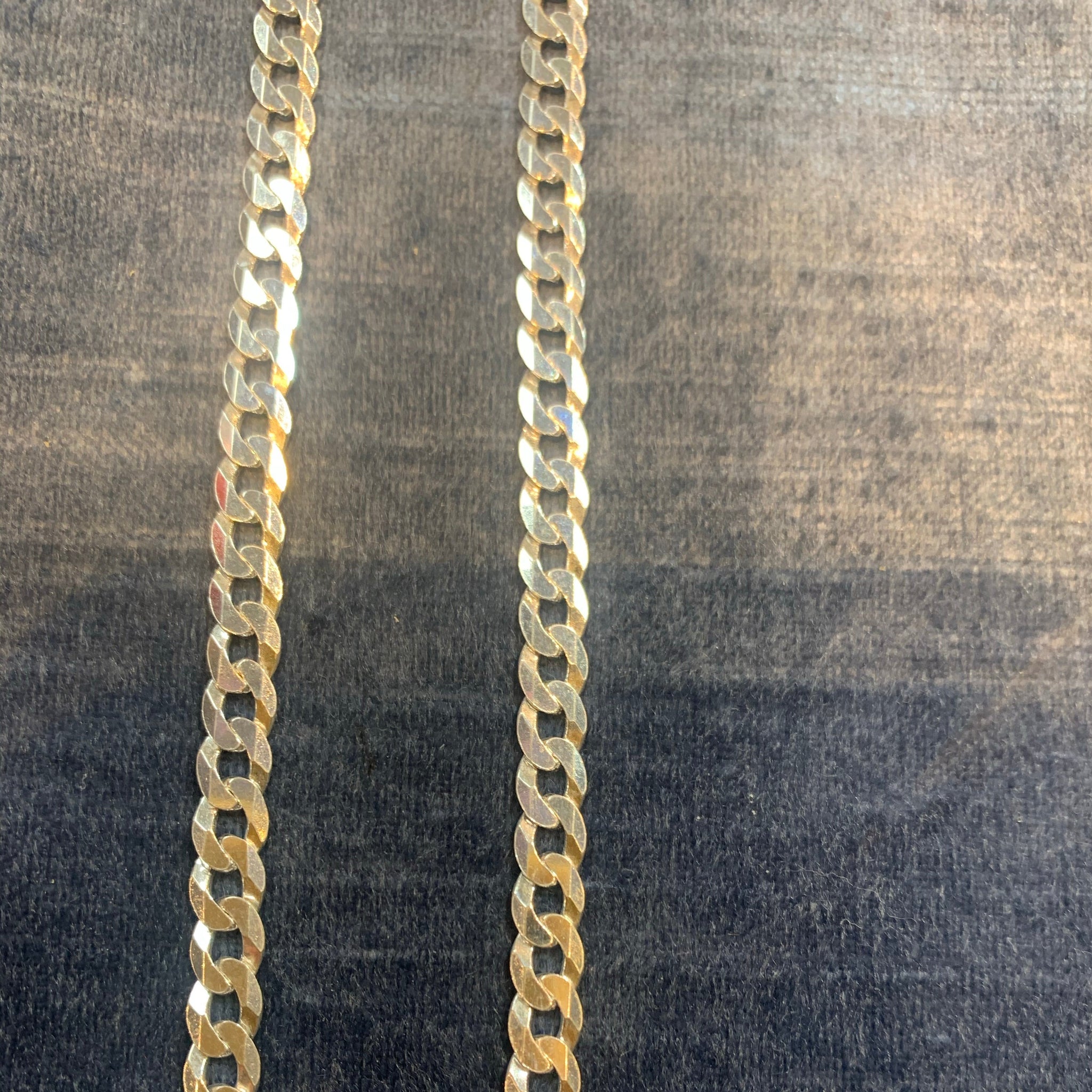 Gents Silver Chain 22