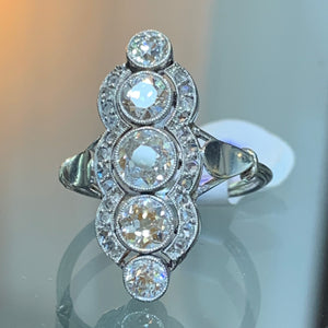 Victoria Vintage Plaque Ring